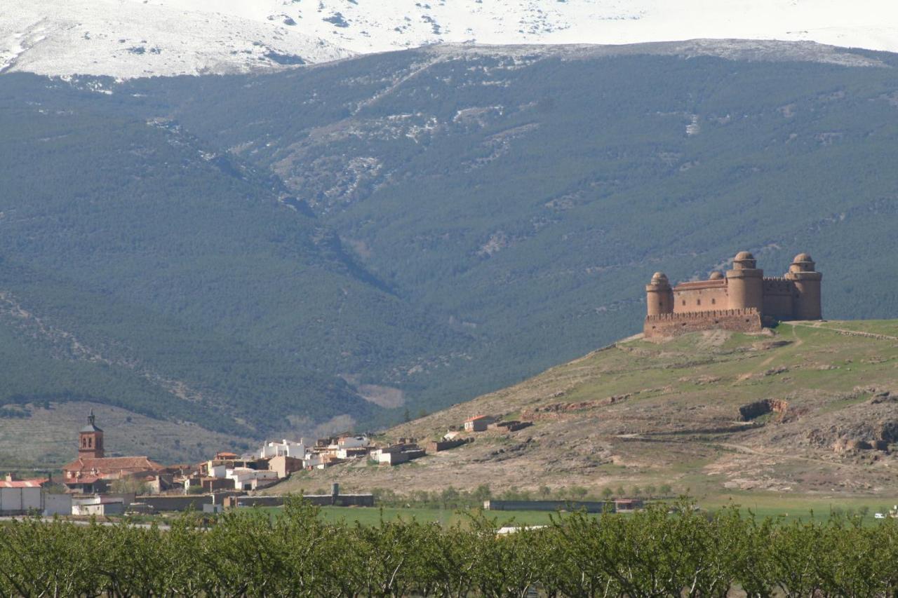 Labella - Hostal Rural Restaurante La Calahorra Exterior foto